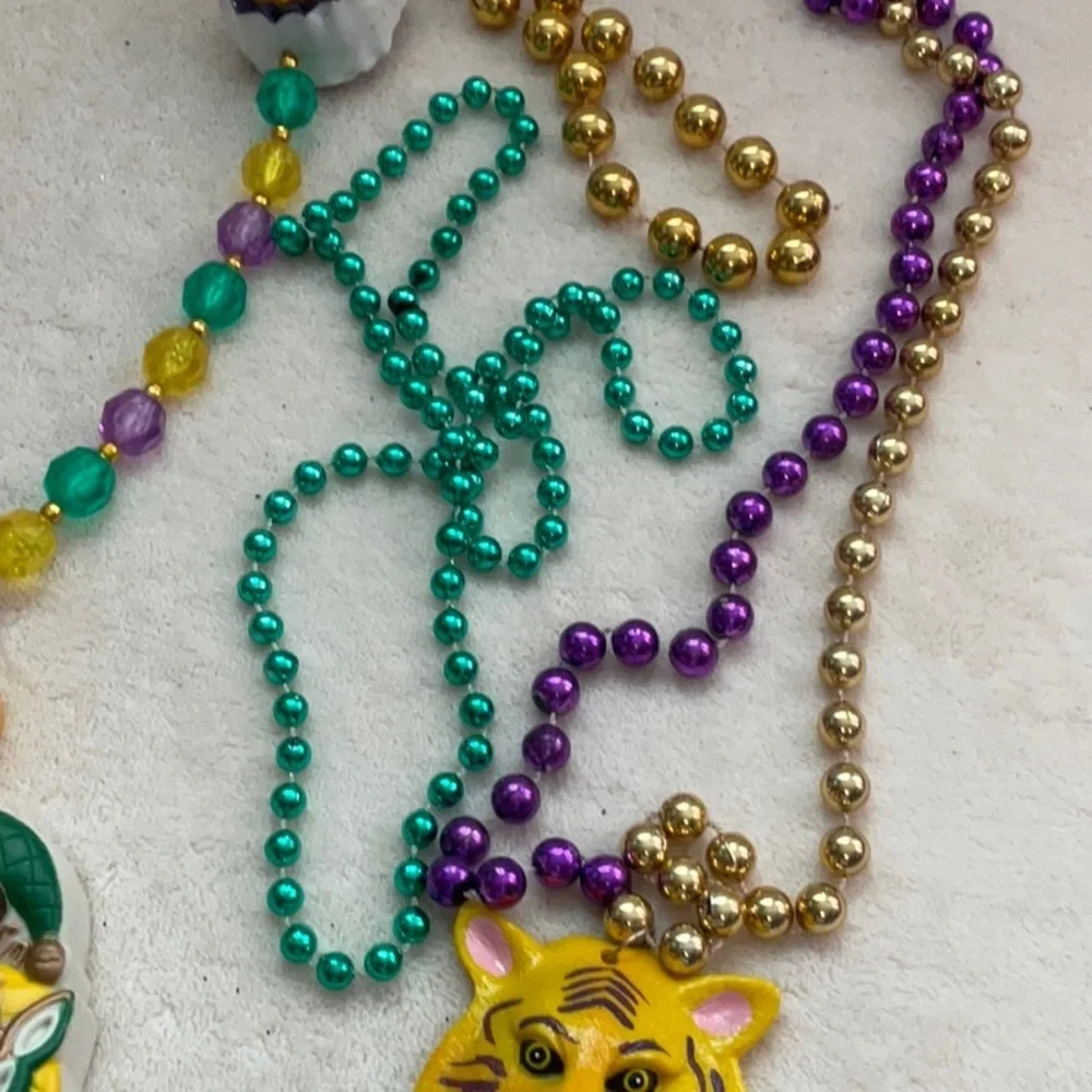 Mardi Gras Necklace’s